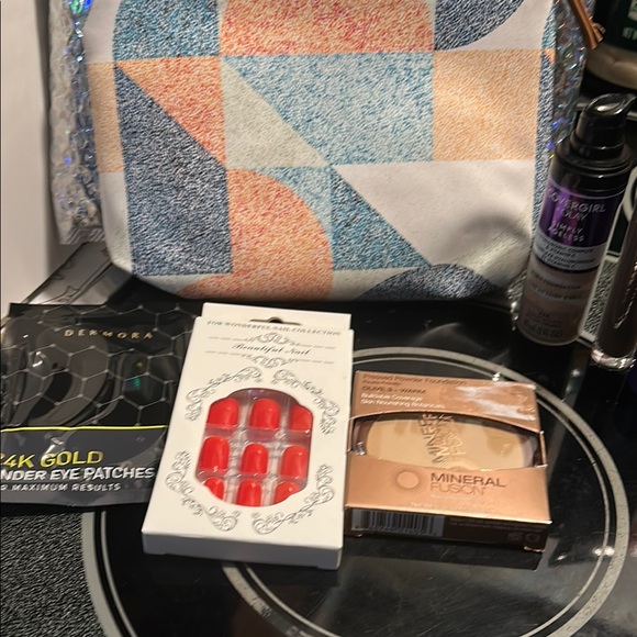 Bag for cosmetics and makeup New in bag included - Picture 10 of 10